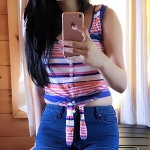 Forever New super cute stripped crop top with tie knot detailing